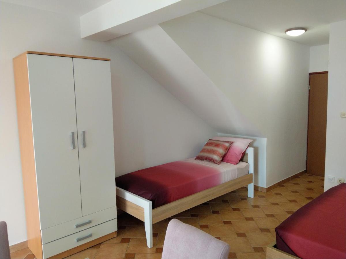 Apartment Koruna メドゥリン エクステリア 写真
