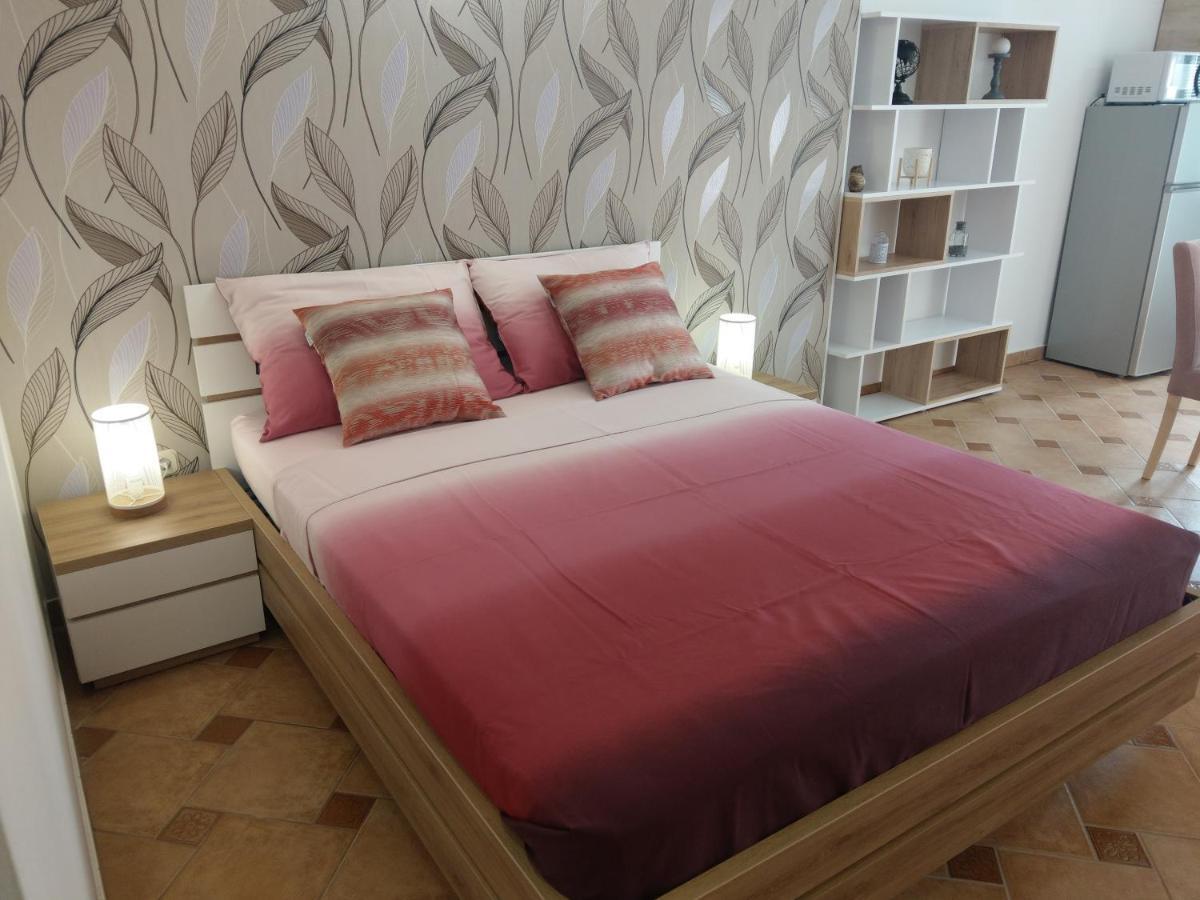 Apartment Koruna メドゥリン エクステリア 写真